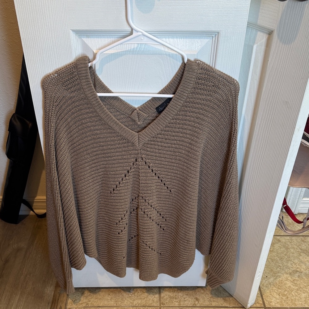 Derek Heart Tan V-Neck Women's Sweater